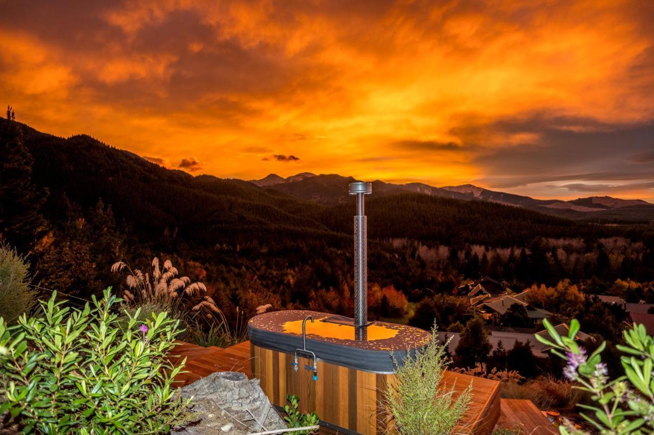 The Shepherds Hut - Boutique Retreat. Ханмер Спрингс Екстериор снимка