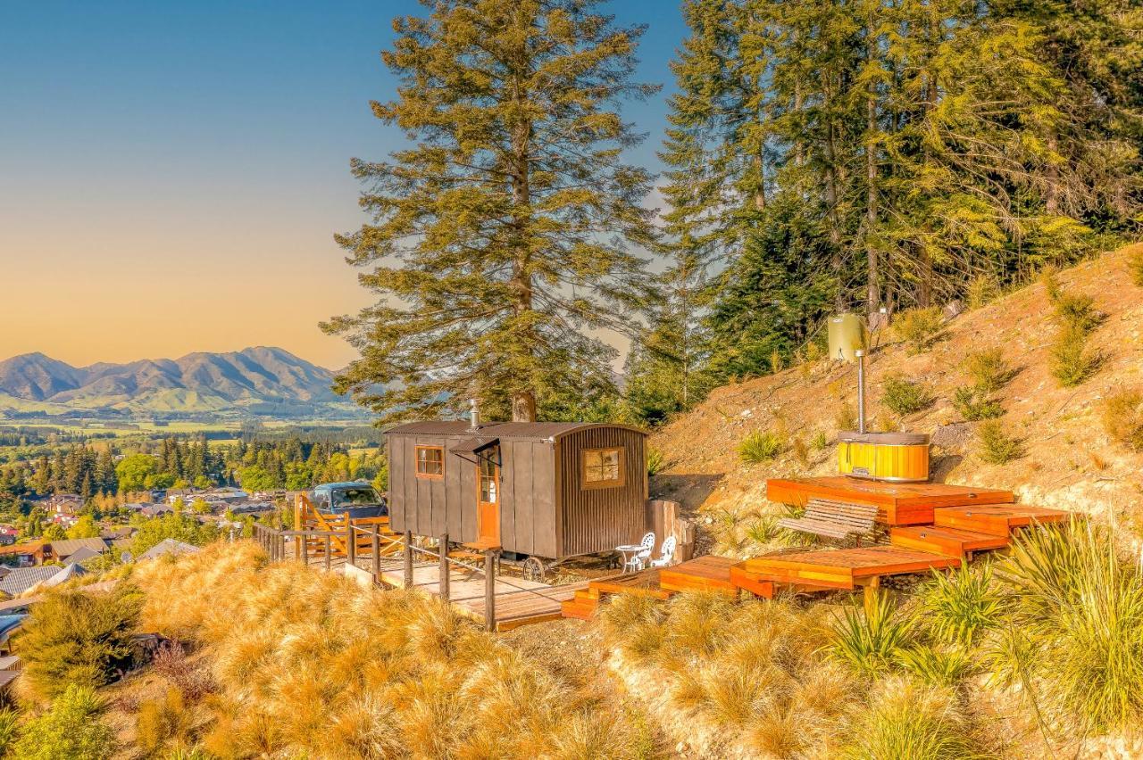 The Shepherds Hut - Boutique Retreat. Ханмер Спрингс Екстериор снимка