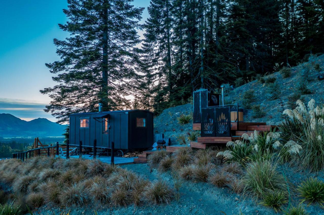 The Shepherds Hut - Boutique Retreat. Ханмер Спрингс Екстериор снимка